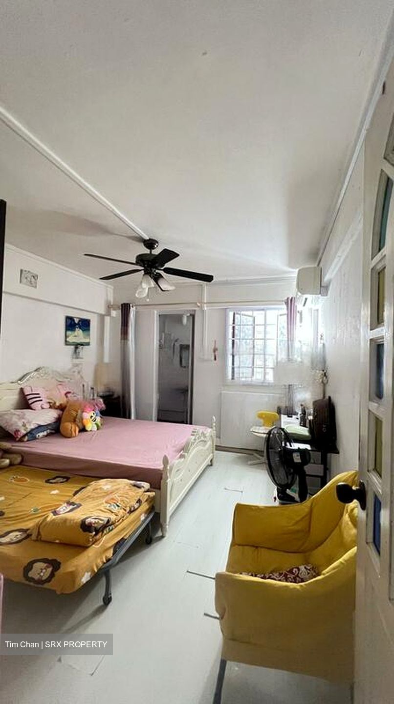 Blk 427 Yishun Avenue 11 (Yishun), HDB 4 Rooms #464164391